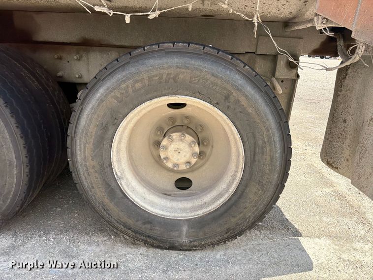 image for item YA4522 2006 Mack CV713 dump truck