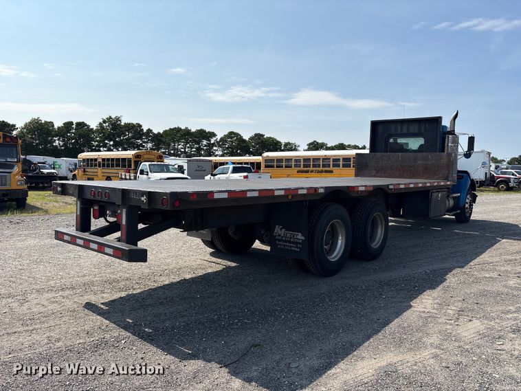 image for item YA4533 2004 Kenworth T300 flatbed truck
