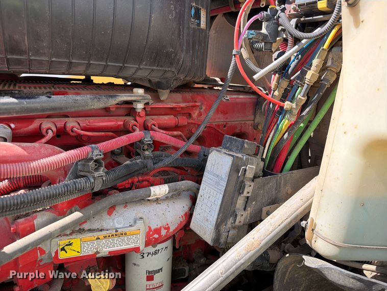 image for item YA4549 2017 Freightliner SD122 semi truck