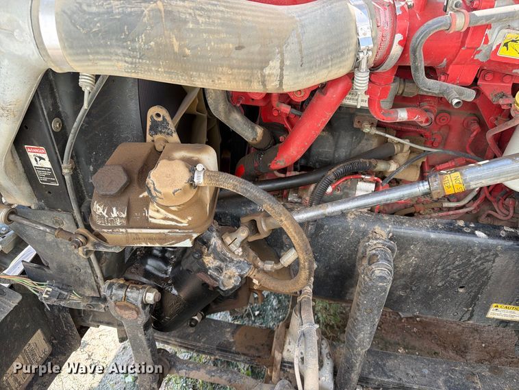 image for item YA4549 2017 Freightliner SD122 semi truck