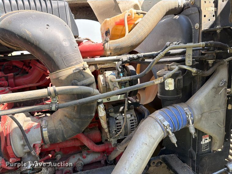 image for item YA4549 2017 Freightliner SD122 semi truck