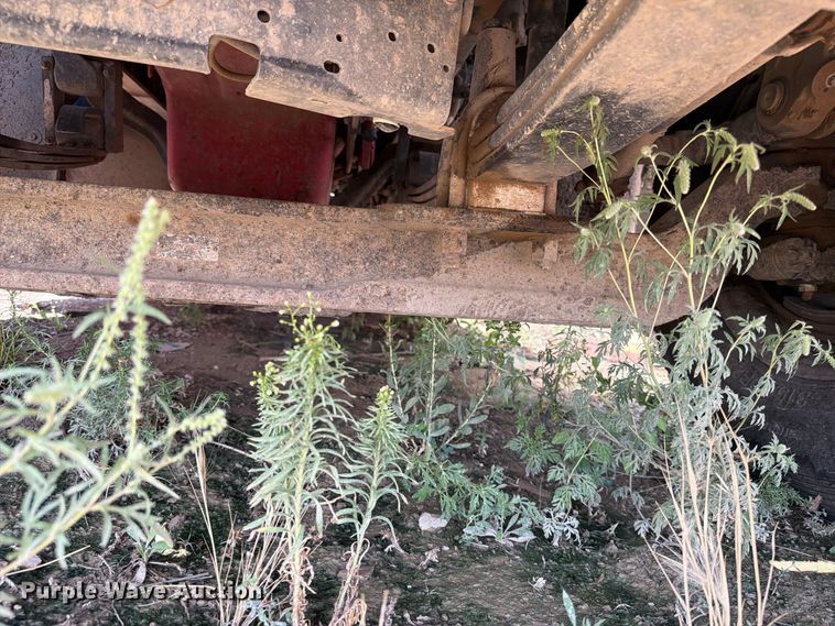 image for item YA4549 2017 Freightliner SD122 semi truck