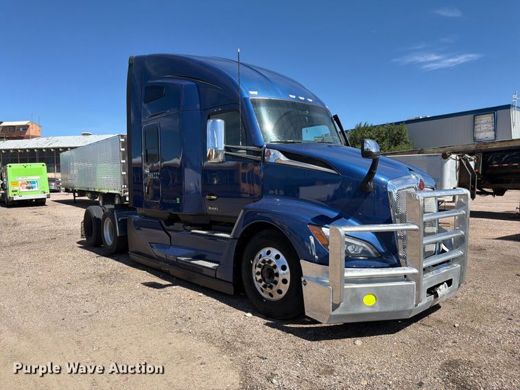 image for item YA4574 2023 Kenworth T680 semi truck