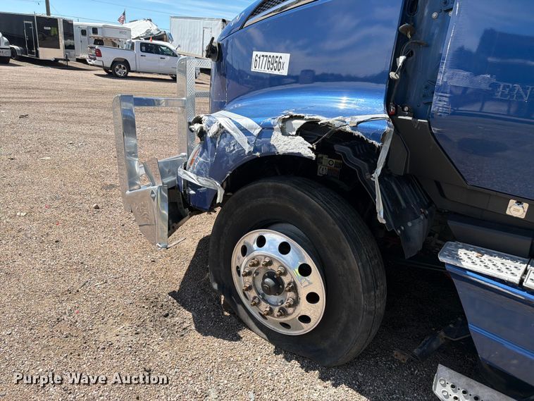 image for item YA4574 2023 Kenworth T680 semi truck
