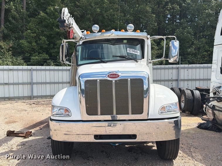 image for item YA4575 2022 Peterbilt 337 utility / service truck