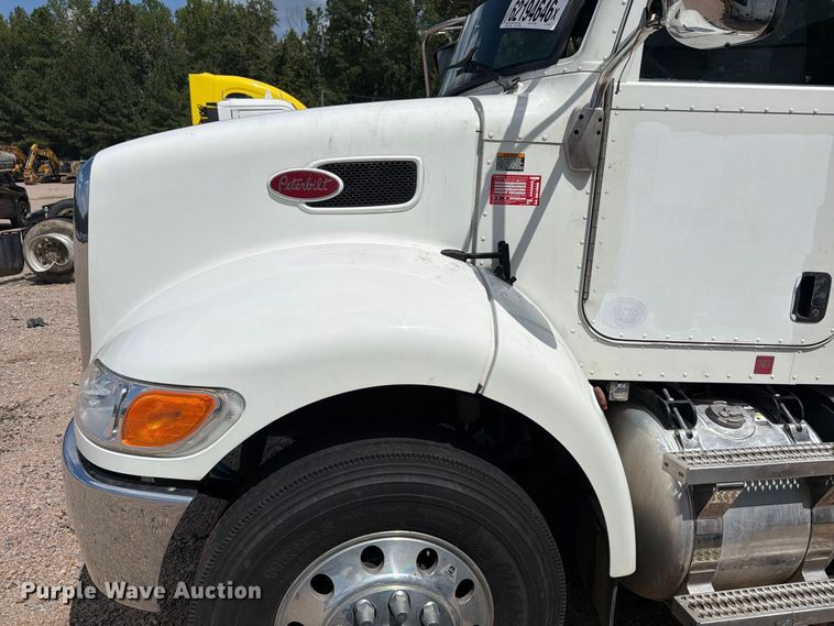 image for item YA4575 2022 Peterbilt 337 utility / service truck