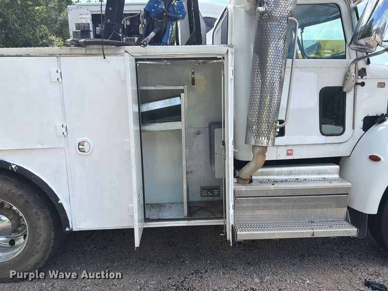 image for item YA4575 2022 Peterbilt 337 utility / service truck