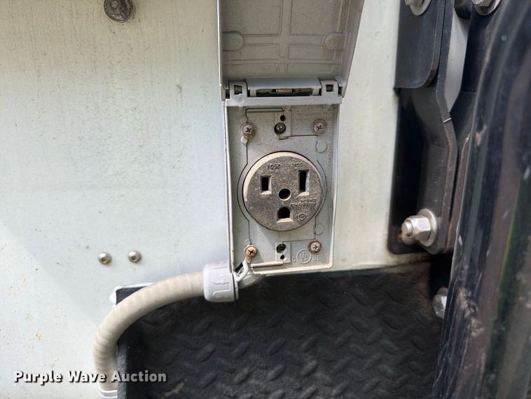 image for item YA4575 2022 Peterbilt 337 utility / service truck