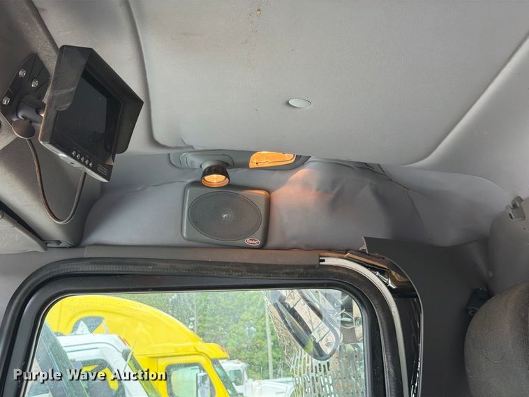 image for item YA4575 2022 Peterbilt 337 utility / service truck