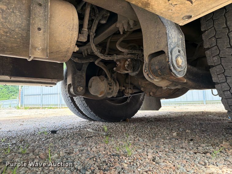 image for item YA4575 2022 Peterbilt 337 utility / service truck
