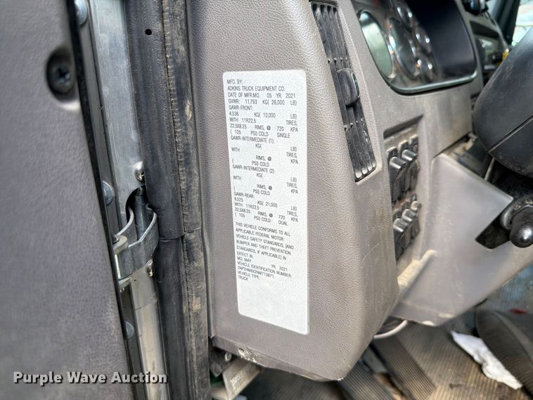 image for item YA4575 2022 Peterbilt 337 utility / service truck