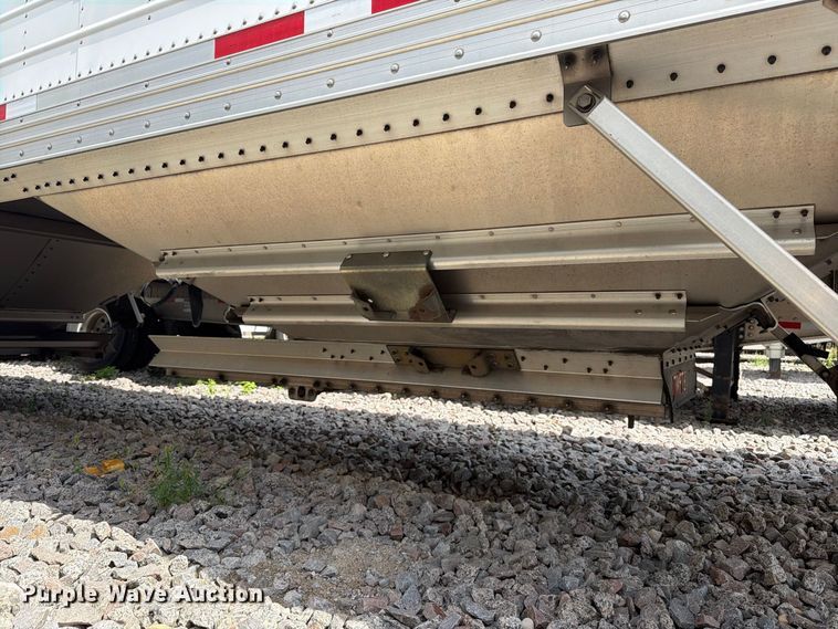 image for item YA4729 2023 Timpte Super Hopper grain trailer