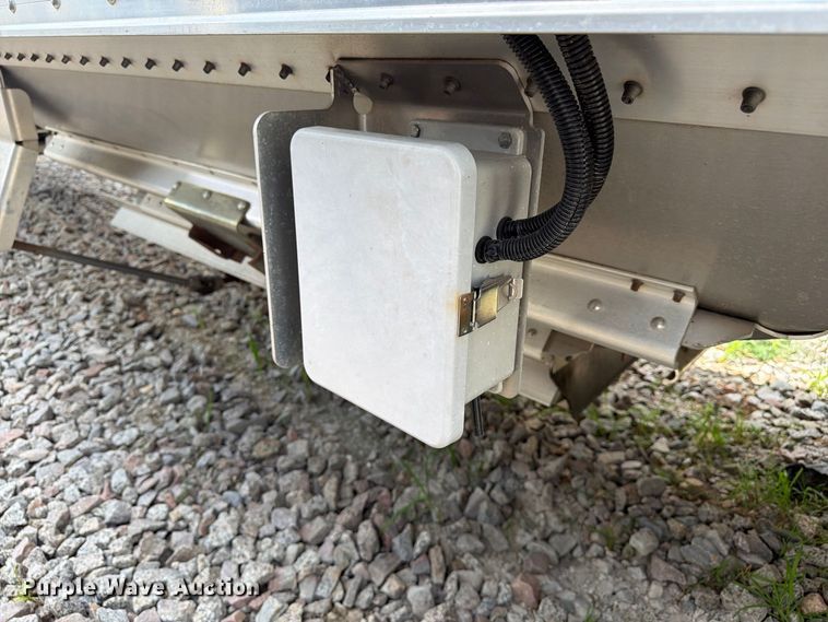 image for item YA4729 2023 Timpte Super Hopper grain trailer