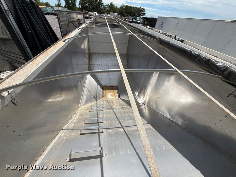 image for item YA4729 2023 Timpte Super Hopper grain trailer