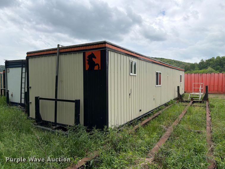 image for item DT2917 Skid mounted living quarters