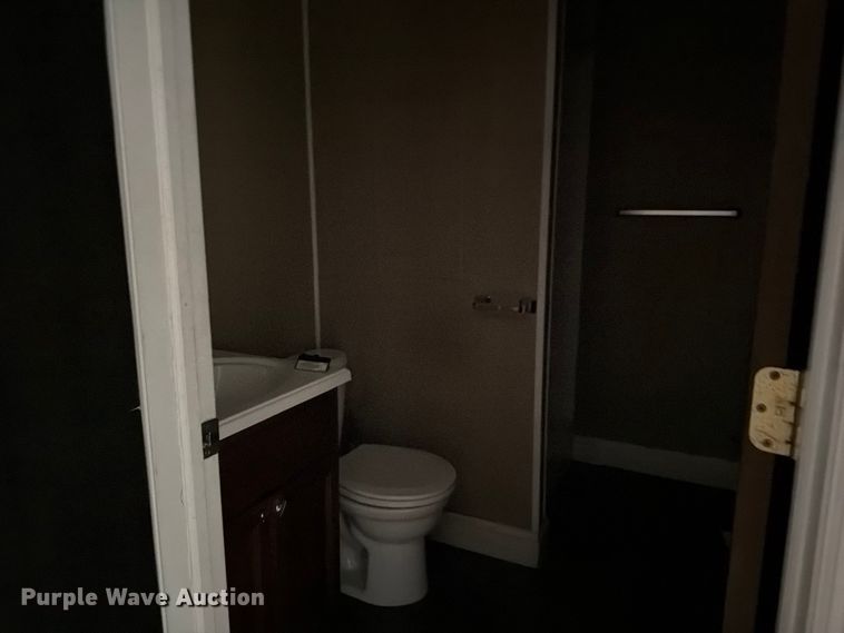 image for item DT2917 Skid mounted living quarters