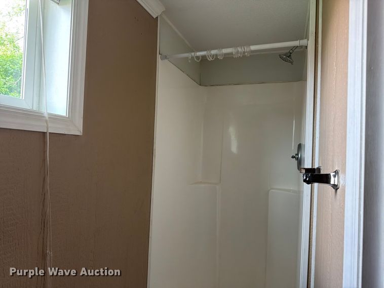 image for item DT2917 Skid mounted living quarters