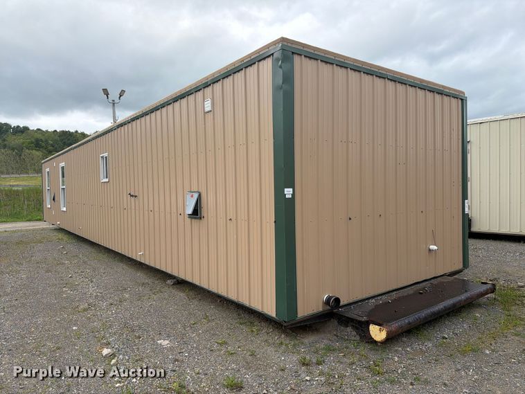 image for item DT2918 Skid mounted living quarters