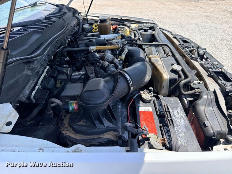 image for item DU1529 2017 Ford F250 Super Duty Crew Cab pickup truck