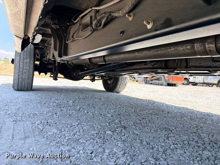 image for item DU1529 2017 Ford F250 Super Duty Crew Cab pickup truck