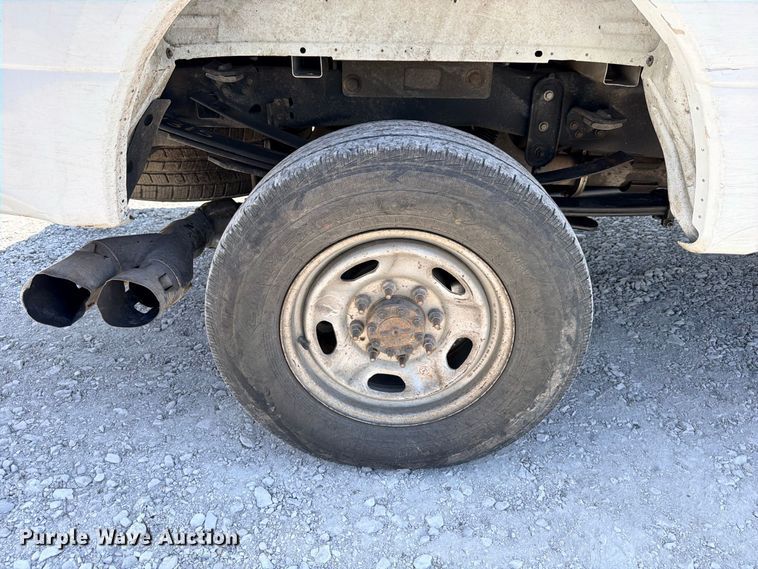 image for item DU1529 2017 Ford F250 Super Duty Crew Cab pickup truck