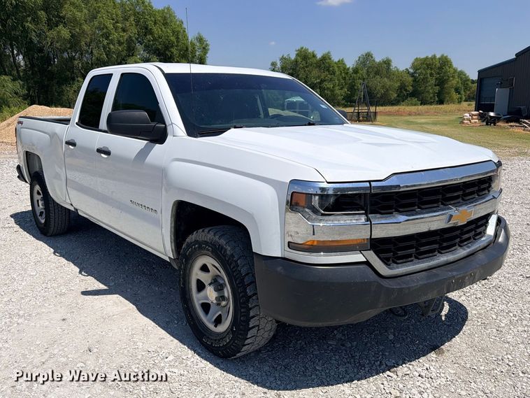 image for item DU1531 2017 Chevrolet Silverado 1500 Ext. Cab pickup truck