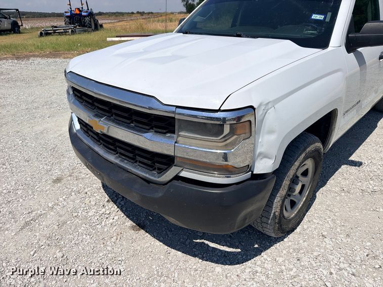 image for item DU1531 2017 Chevrolet Silverado 1500 Ext. Cab pickup truck