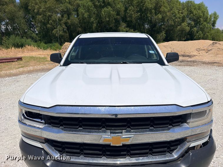 image for item DU1531 2017 Chevrolet Silverado 1500 Ext. Cab pickup truck
