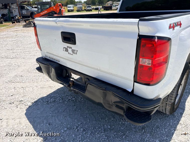image for item DU1531 2017 Chevrolet Silverado 1500 Ext. Cab pickup truck
