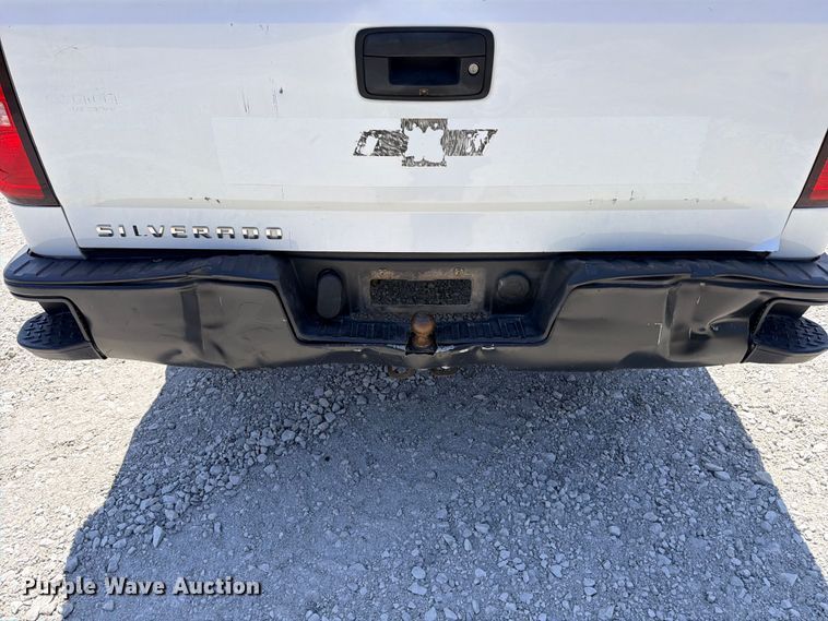 image for item DU1531 2017 Chevrolet Silverado 1500 Ext. Cab pickup truck