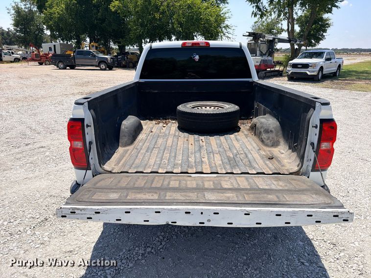 image for item DU1531 2017 Chevrolet Silverado 1500 Ext. Cab pickup truck