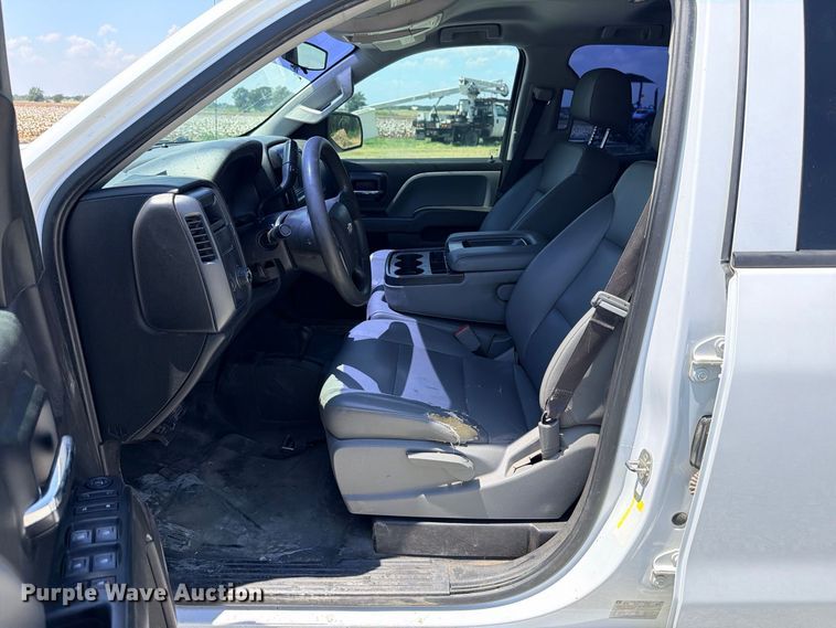 image for item DU1531 2017 Chevrolet Silverado 1500 Ext. Cab pickup truck