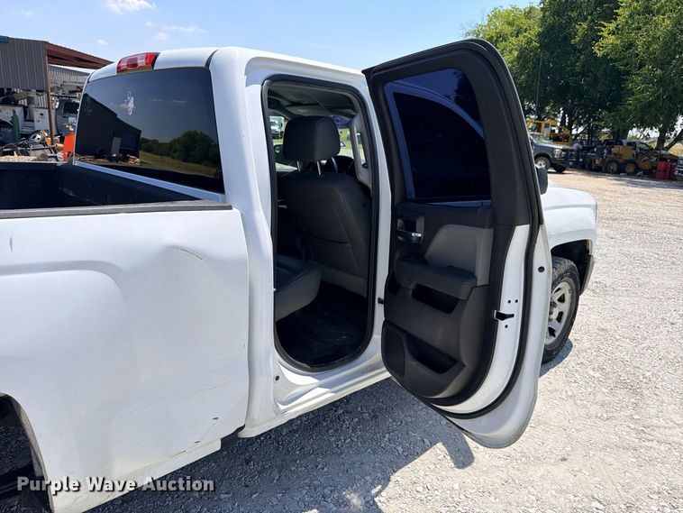 image for item DU1531 2017 Chevrolet Silverado 1500 Ext. Cab pickup truck