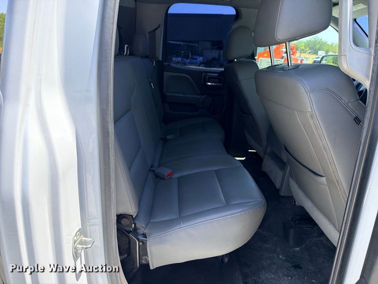 image for item DU1531 2017 Chevrolet Silverado 1500 Ext. Cab pickup truck