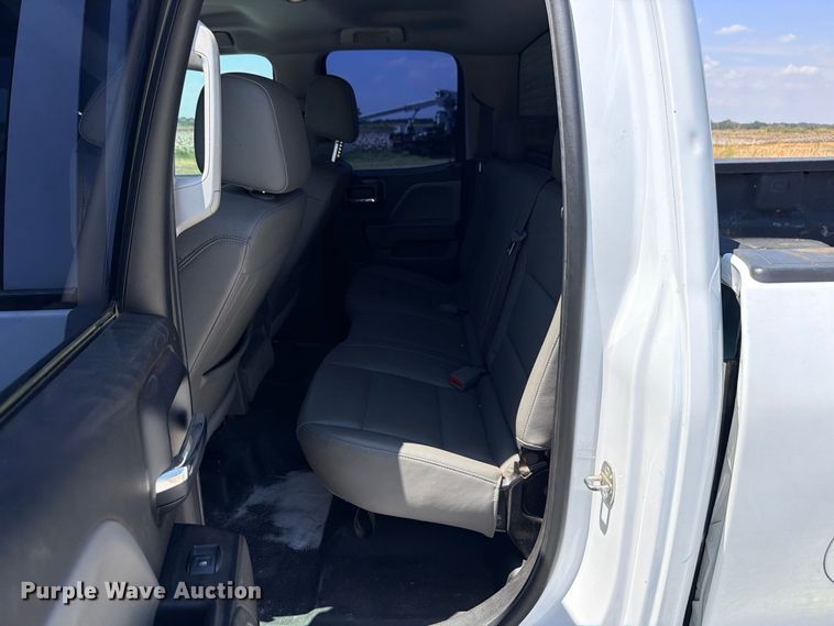 image for item DU1531 2017 Chevrolet Silverado 1500 Ext. Cab pickup truck