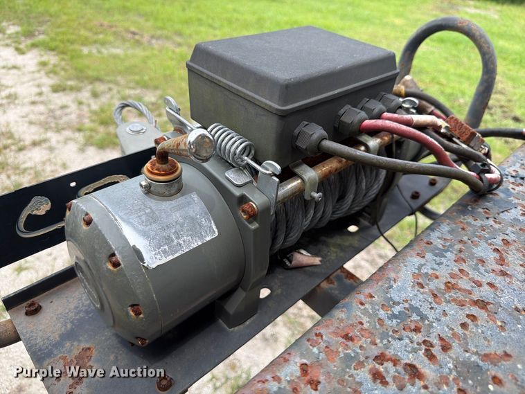 image for item DV7302 Shop Built utility vehicle