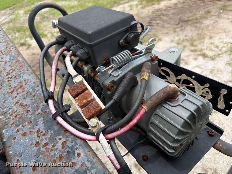 image for item DV7302 Shop Built utility vehicle