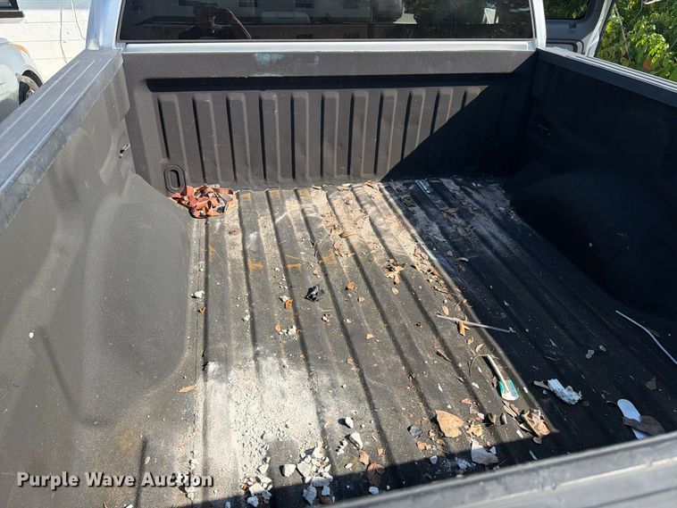 image for item DV7310 2011 Ford F150 Crew Cab pickup truck