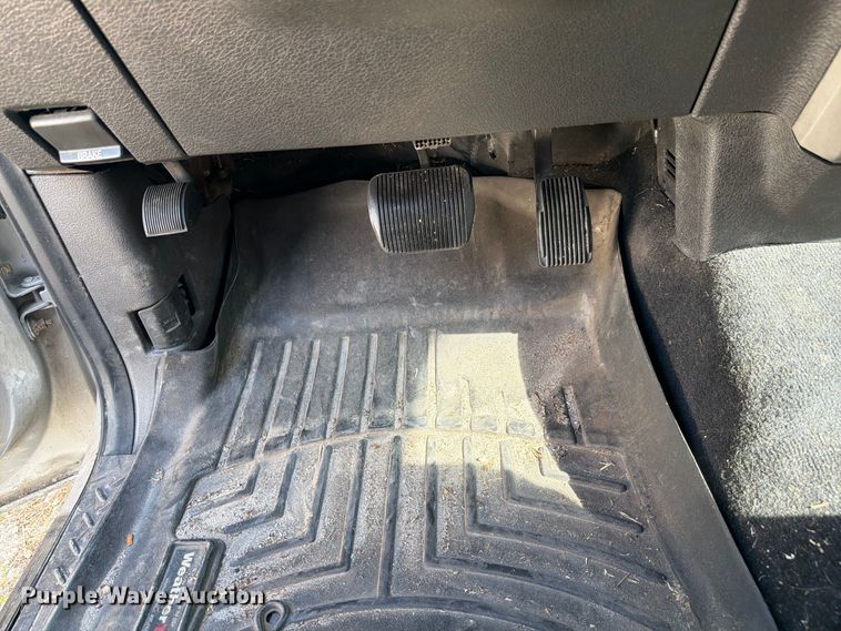 image for item DV7310 2011 Ford F150 Crew Cab pickup truck