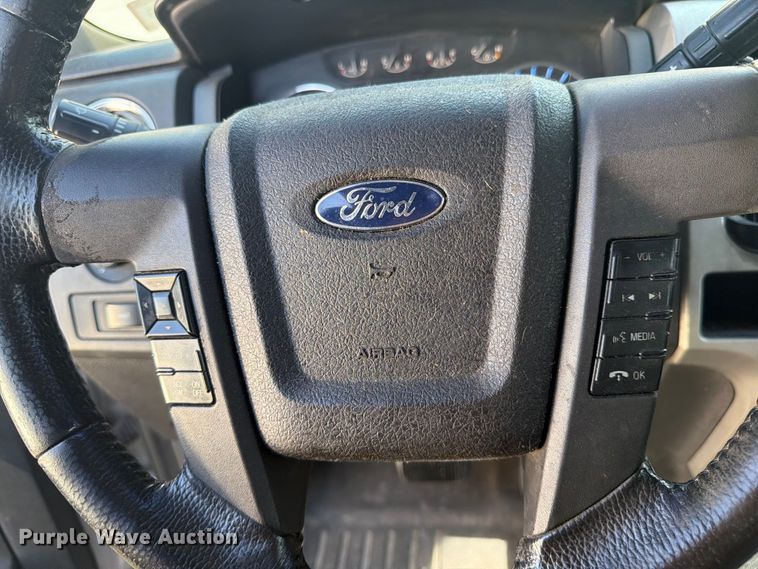 image for item DV7310 2011 Ford F150 Crew Cab pickup truck