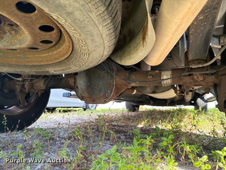 image for item DV7310 2011 Ford F150 Crew Cab pickup truck