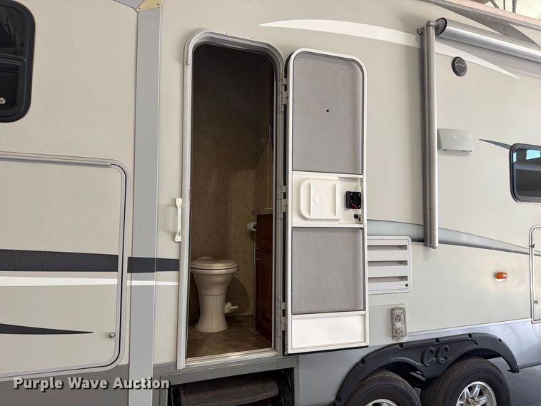 image for item DV8582 2013 Forest River Cedar Creek camper