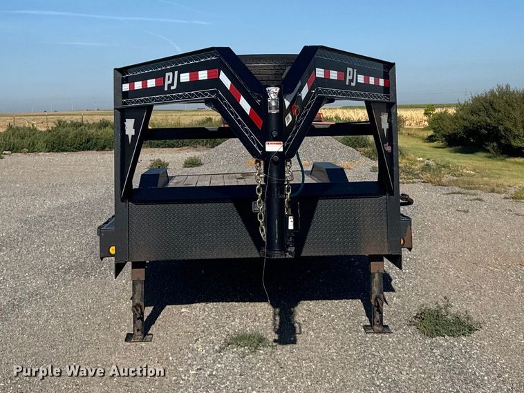 image for item DY3244 2018 PJ equipment trailer