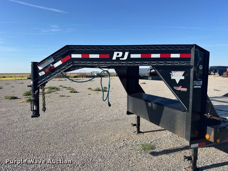 image for item DY3244 2018 PJ equipment trailer