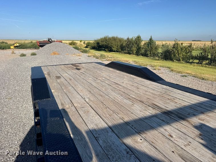 image for item DY3244 2018 PJ equipment trailer