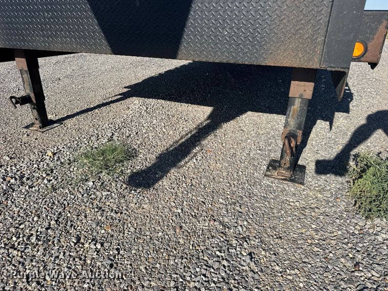 image for item DY3244 2018 PJ equipment trailer