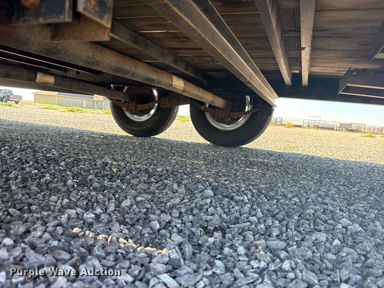 image for item DY3244 2018 PJ equipment trailer