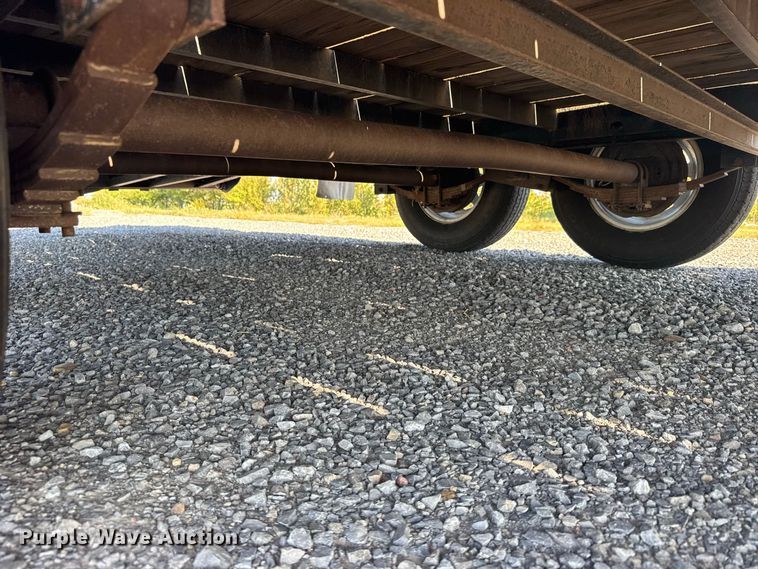 image for item DY3244 2018 PJ equipment trailer