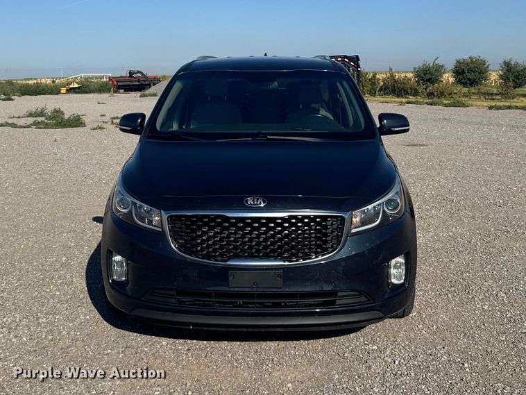image for item DY3245 2015 Kia Sedona van