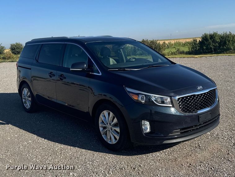 image for item DY3245 2015 Kia Sedona van